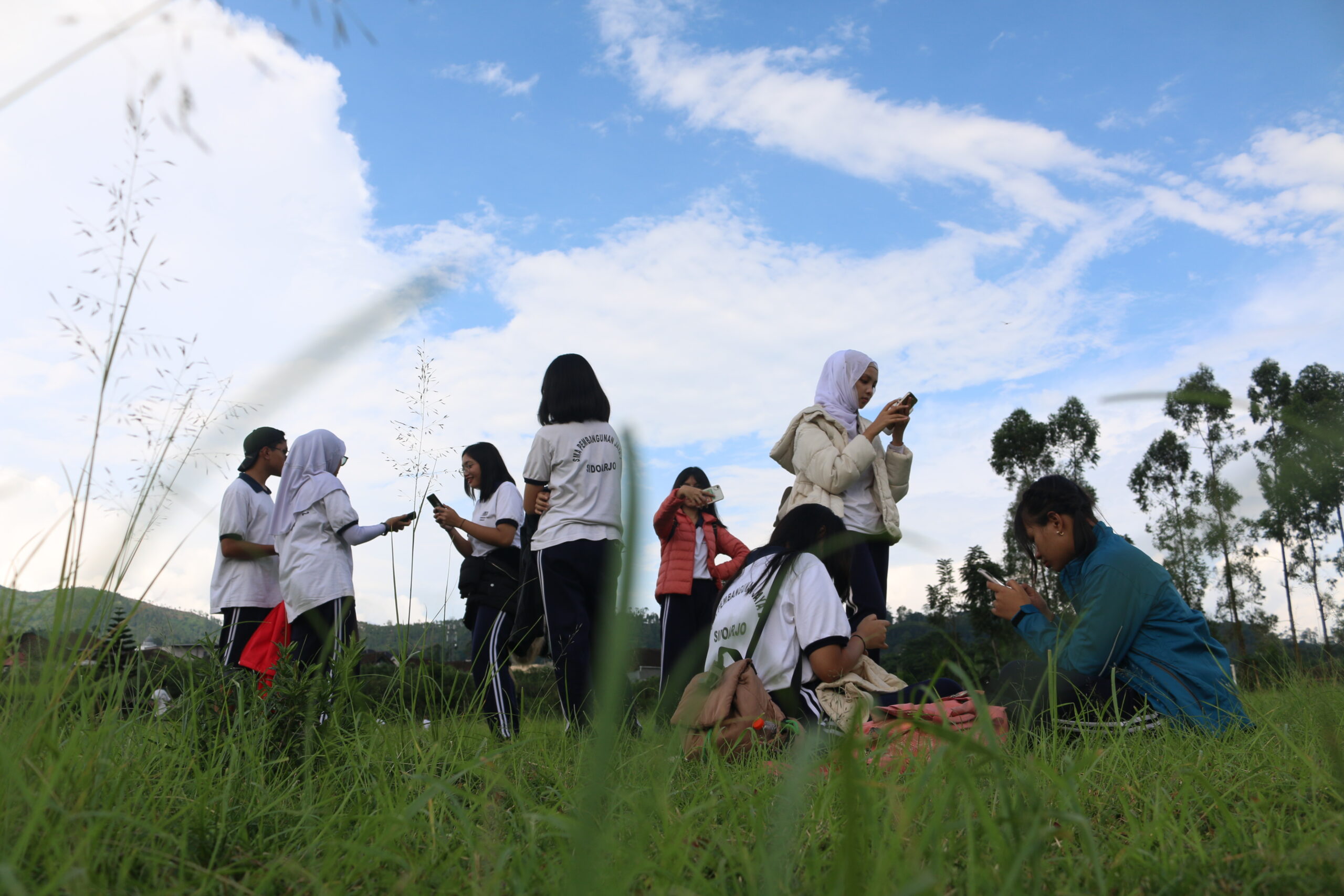 SMA Pembangunan Jaya Sidoarjo Turned Mid-Term into A Three Day Live In at Pujon : Does Students Count It as A Refreshment?